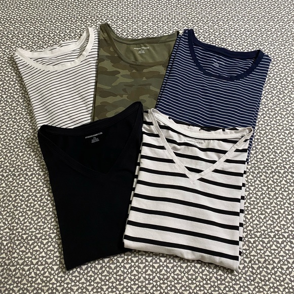 5 pack bundle basic tees - Picture 4 of 16